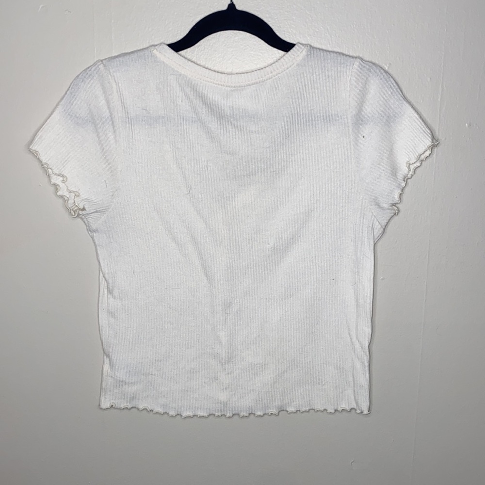 🎈American Eagle white ruffled top! - Picture 6 of 6